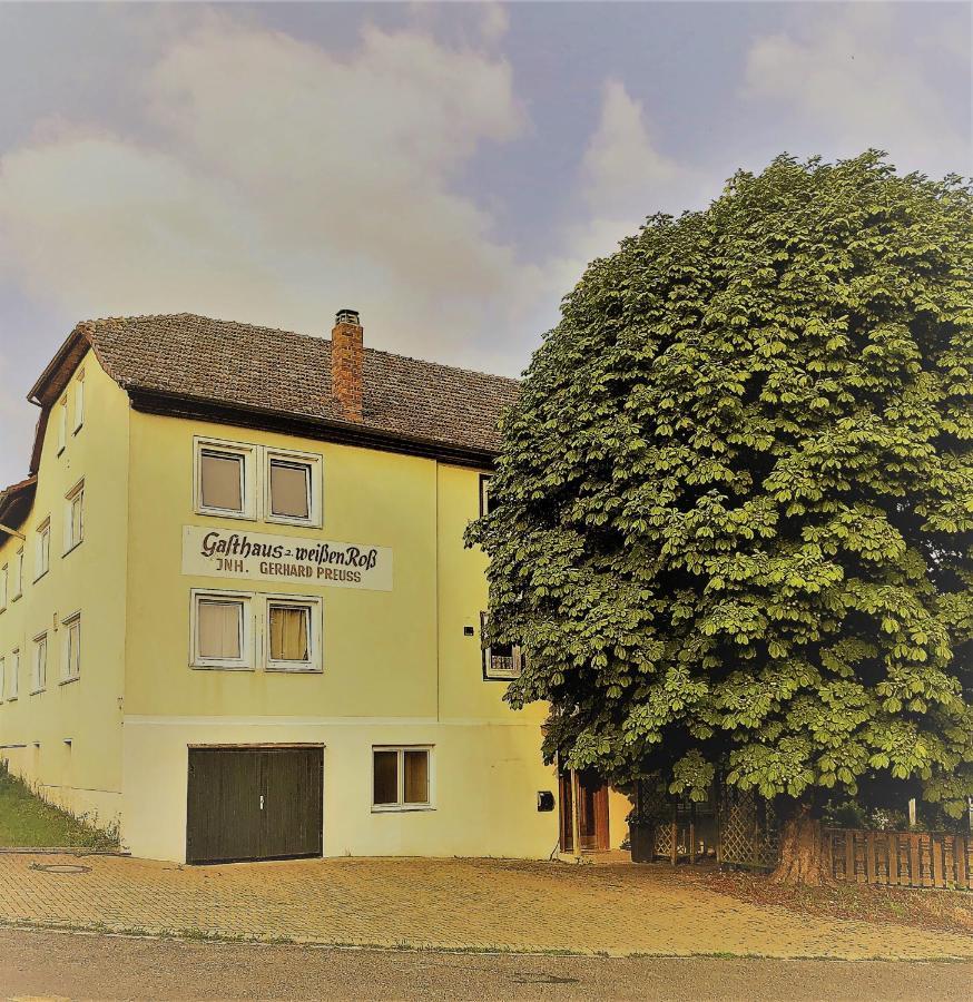 Gaestehaus Goldhorn Hotell Rödental Exteriör bild
